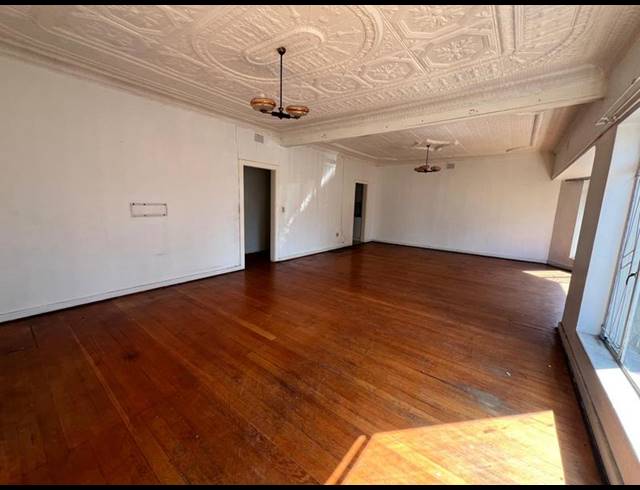 3 BEDROOM PROPERTY TO RENT IN BRENTHURST